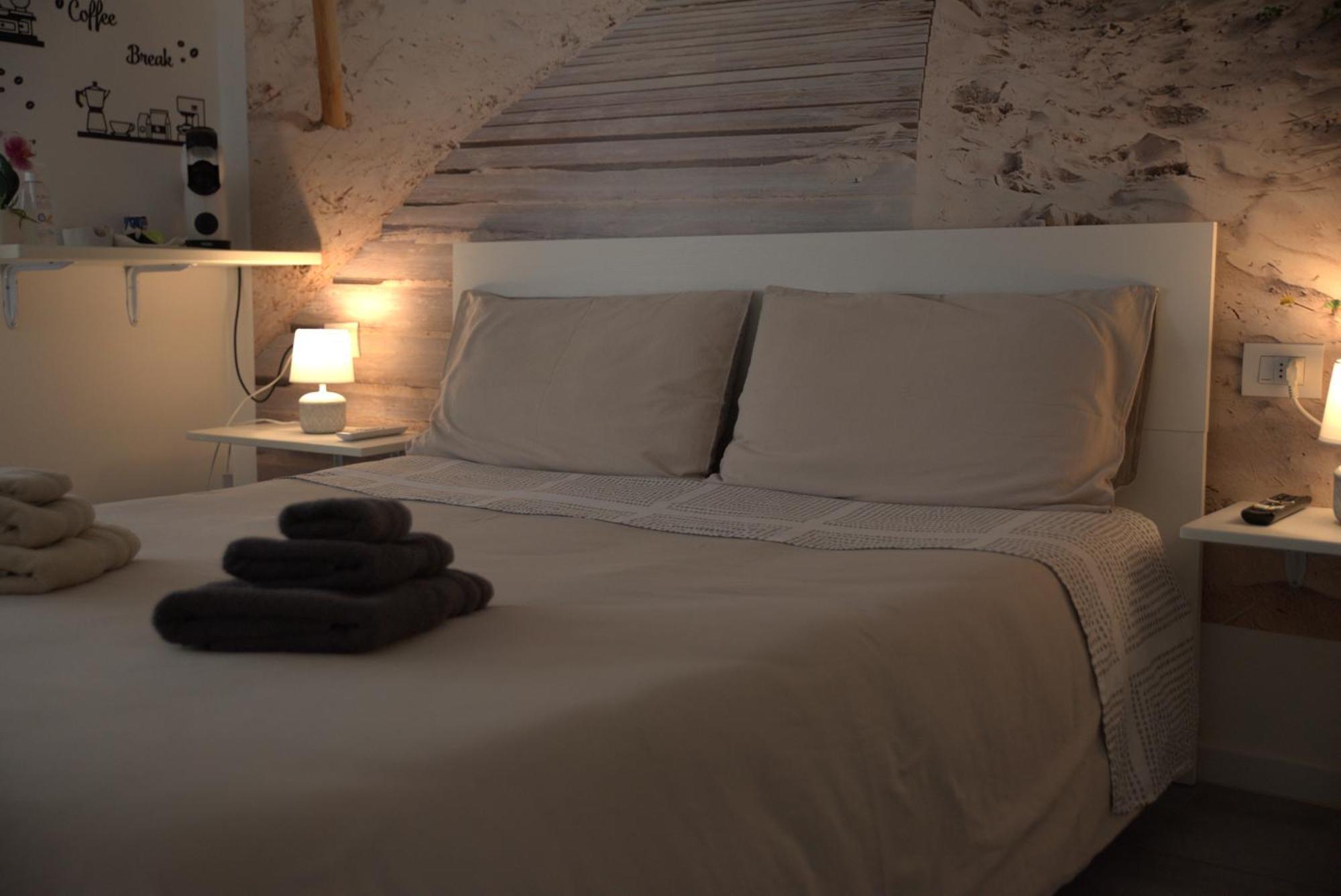 B&B Casa Balai 72 A 100 Mt Dal Mare Porto Torres Exterior foto